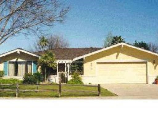 377 Donna Dr