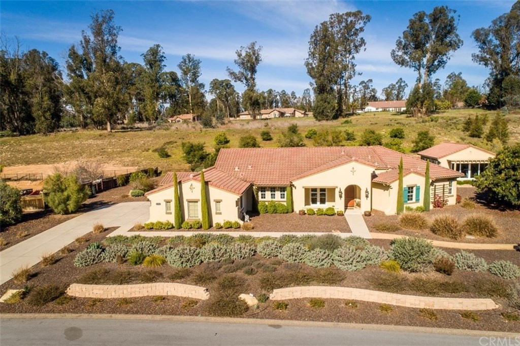 1250 Coloma Ln, Nipomo, CA 93444 | MLS# SP20027351 | Redfin