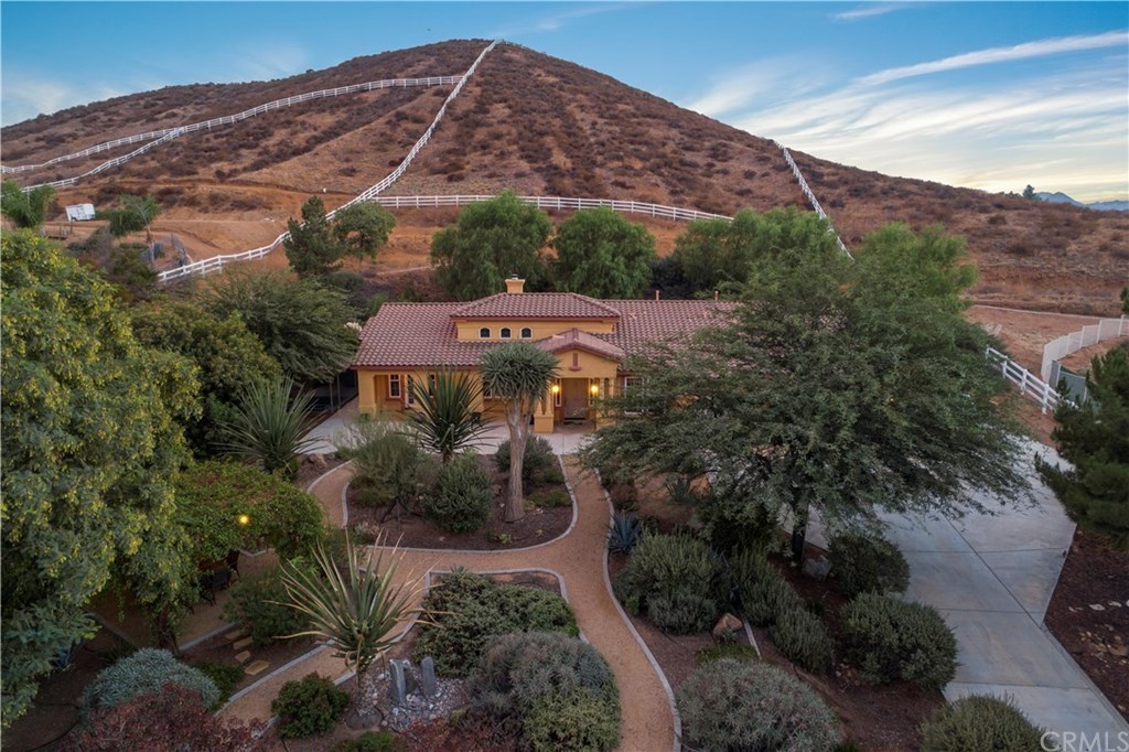 17637 Scottsdale Rd, Riverside, CA 92504 | MLS# IV20213361 ...