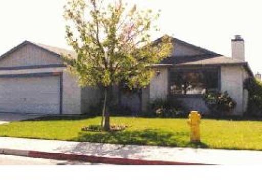 2208 Johannisburg Dr