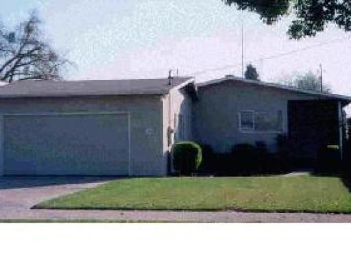 160 Cedar Ave