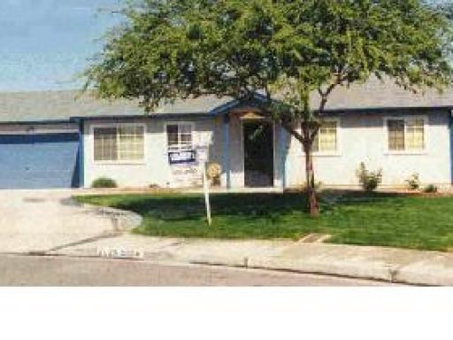 2025 Glenmoor Pl