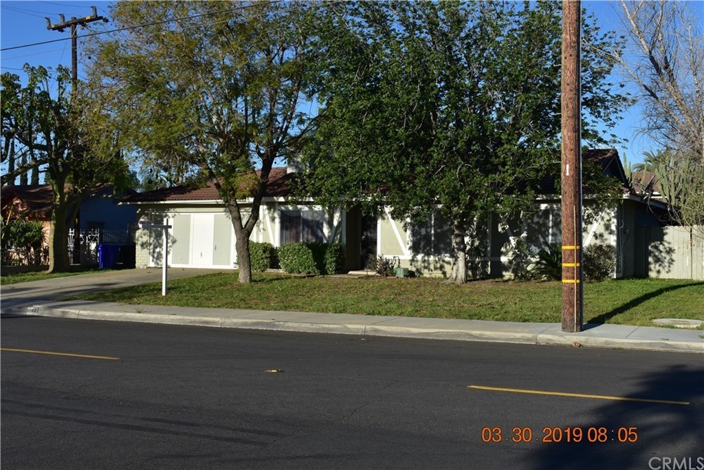1492 S Lilac Ave, Bloomington, CA 92316 | MLS# CV19071397 | Redfin
