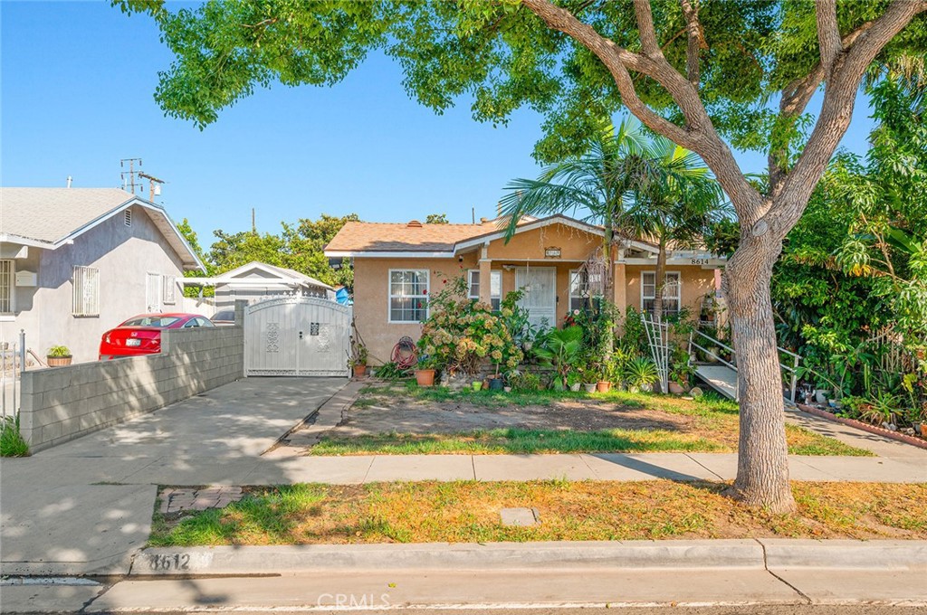 8614-8614 S SOUTH GATE Ave S, South Gate, CA 90280
