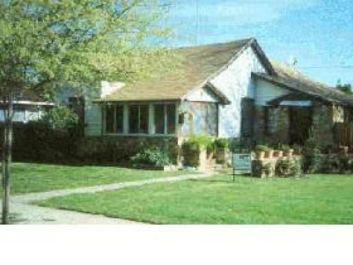 3812 Washington