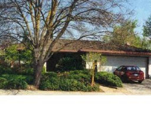 2457 Olive Ave