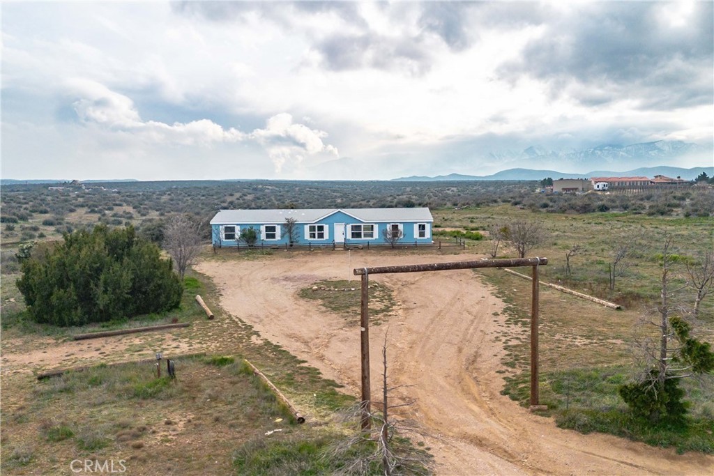 8251 Sage St, Phelan, CA 92371