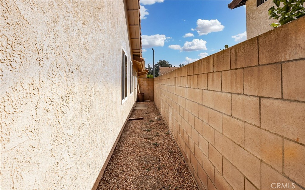 1585 Bronco Way, Upland, CA 91786 MLS CV23179436 Redfin