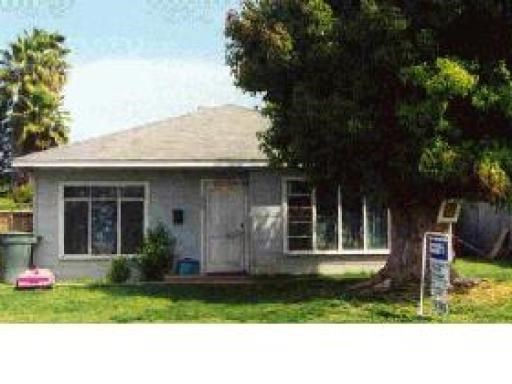 895 Barney St
