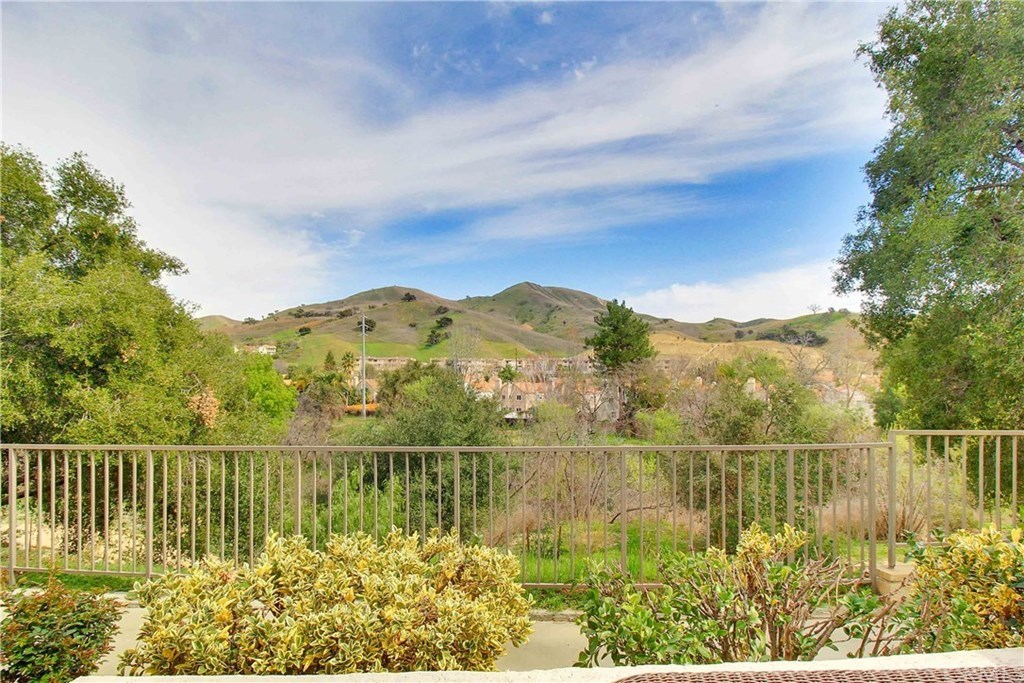 4240 Lost Hills Rd 3103, Calabasas, CA 91301 MLS OC20075459 Redfin