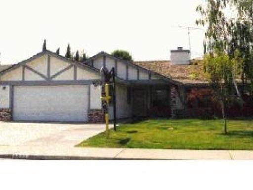 3327 Lagoon Ave