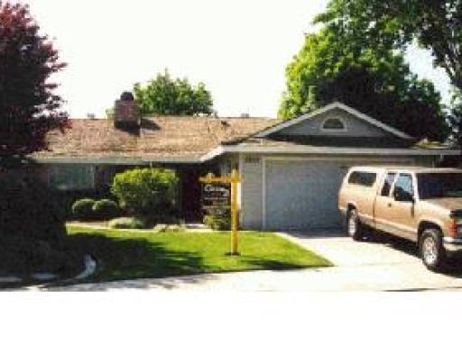 3822 Depaul Ct