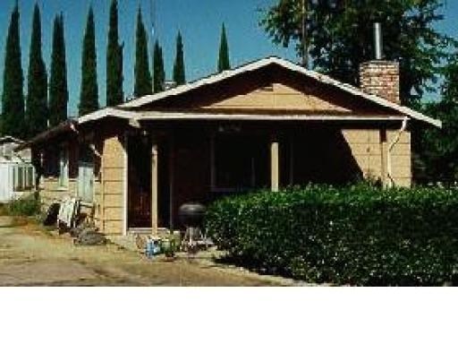 2765 Sultana Ave
