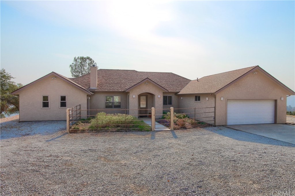 42037 Old Yosemite Rd, Oakhurst, CA 93644 | MLS ...