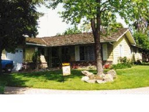 709 Donna Dr