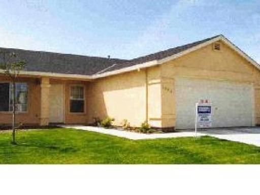 1008 Magnolia