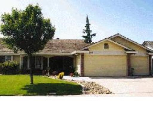 604 Centennial Way