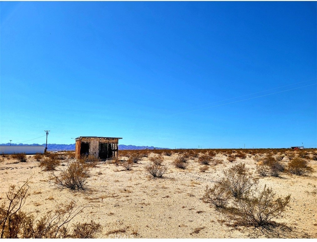 3050 Bluegrass Ave, 29 Palms, CA 92277 | MLS# JT23106519 | Redfin