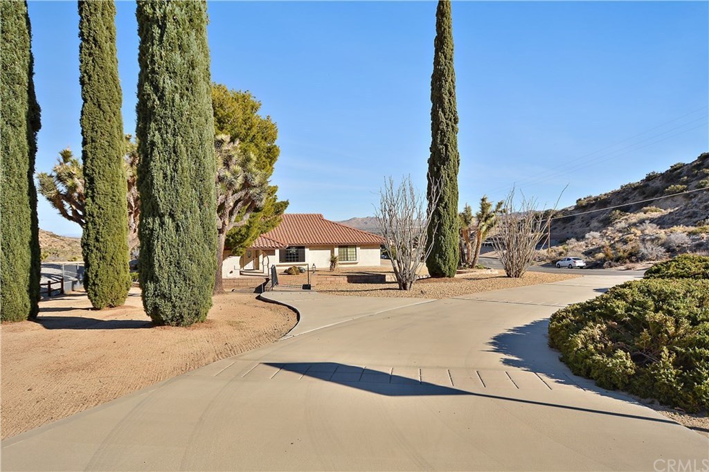 7505 Canyon Dr, Yucca Valley, CA 92284 MLS OC18023537 Redfin