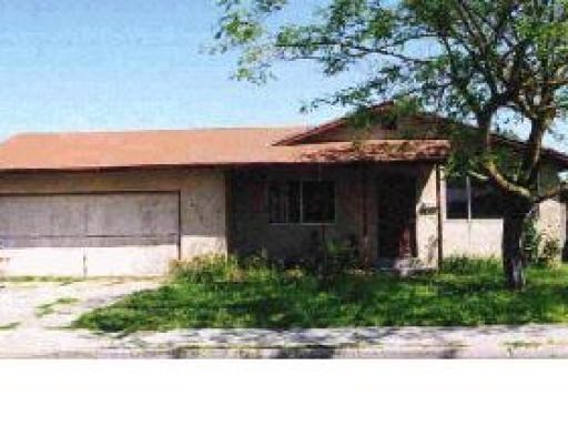 2174 Balboa Ave