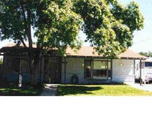 1123 Barney St