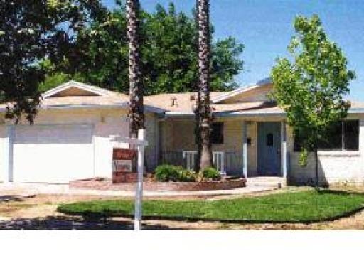 2851 Parsons Ave