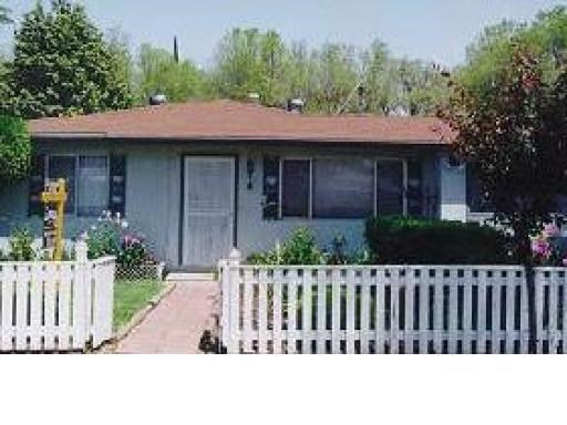 1263 Santa Fe Ave