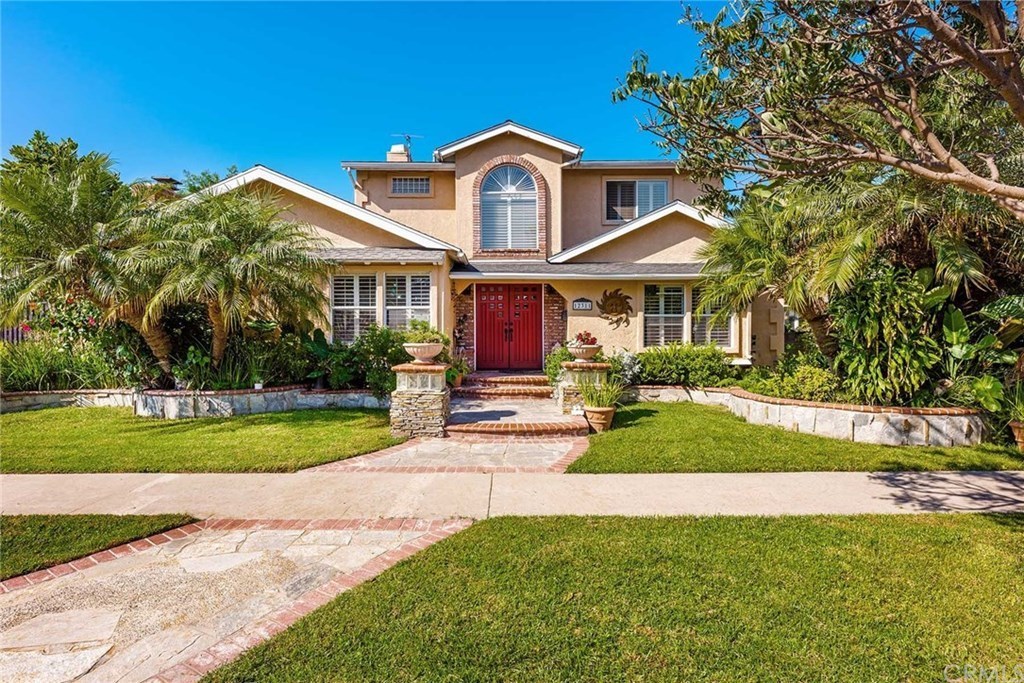 12311 Kensington Rd, Rossmoor, CA 90720 | Redfin