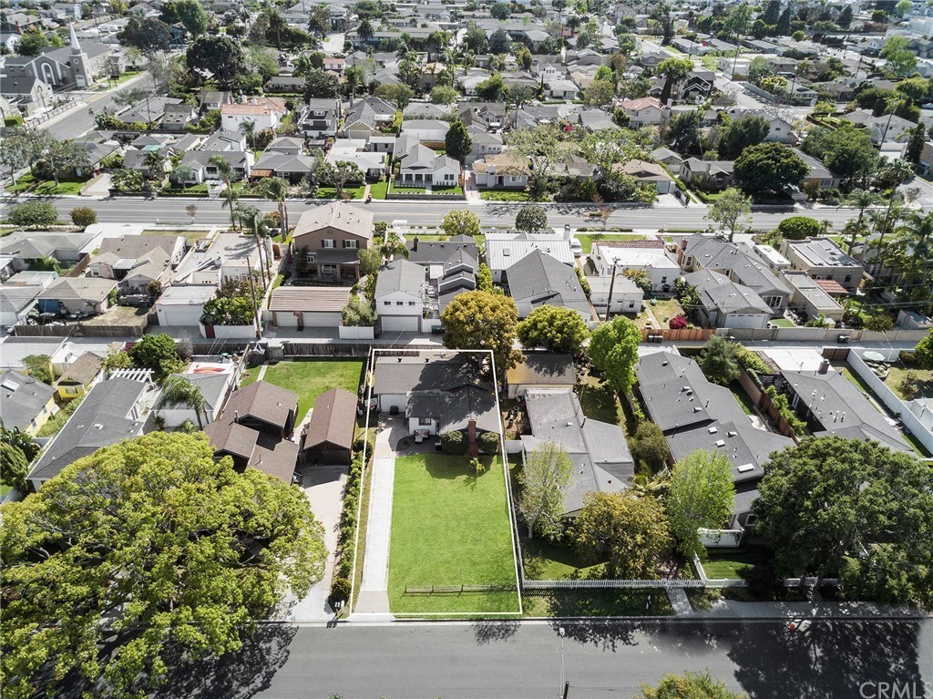 279 Flower St, Costa Mesa, CA 92627 | MLS# NP18085615 | Redfin