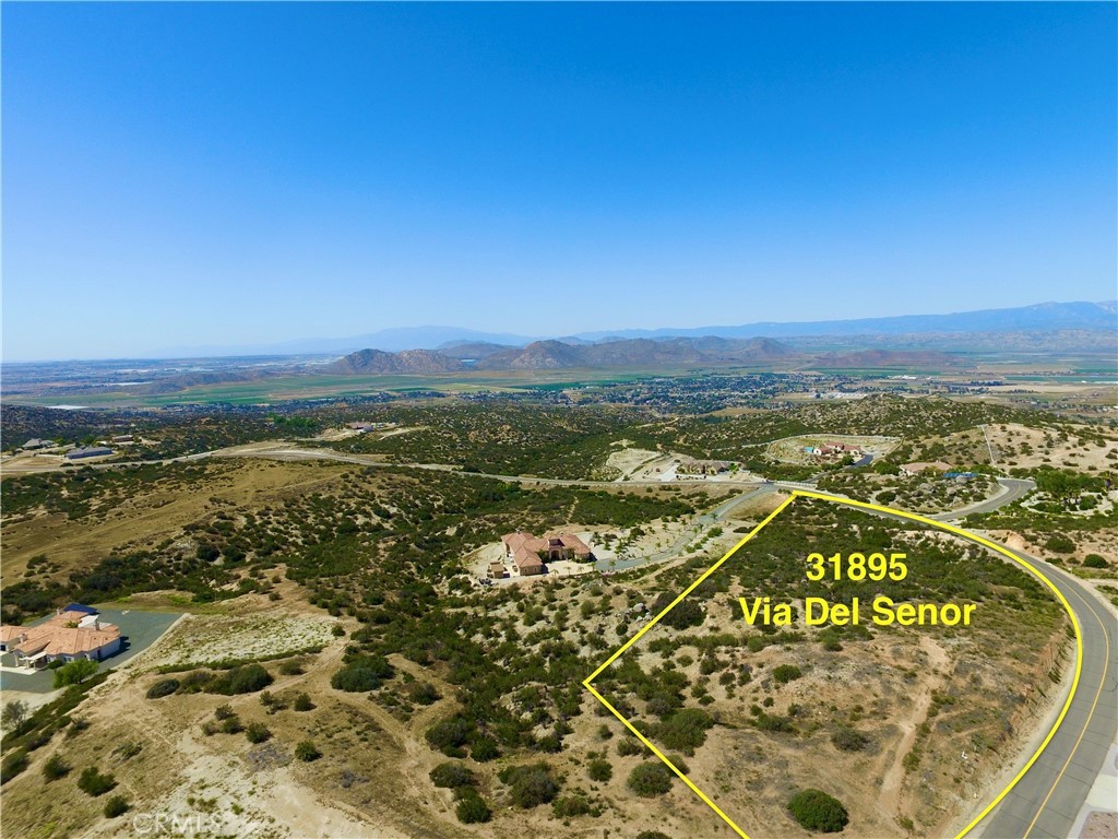 31895 Via Del Senor, Juniper Flats, CA 92548 MLS LG23095662 Redfin