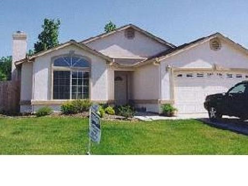 1005 Magnolia