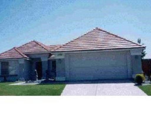 1754 Augusta Ln