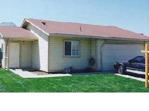 16541 Ilex Ct