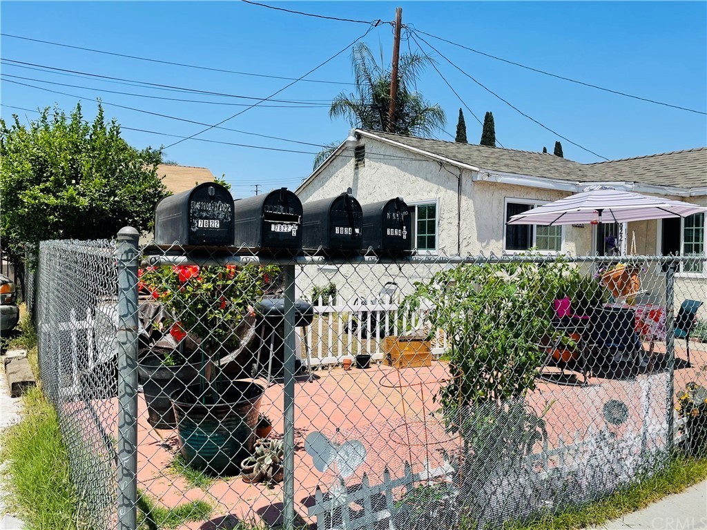 7822 Bell Gardens Ave, Bell Gardens, CA 90201 MLS DW21137684 Redfin