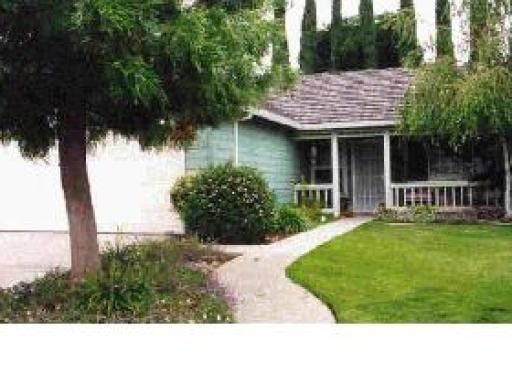 121 Westmont Ct