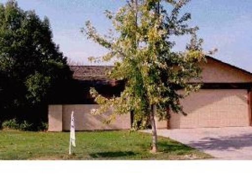 3223 Village Woods Dr