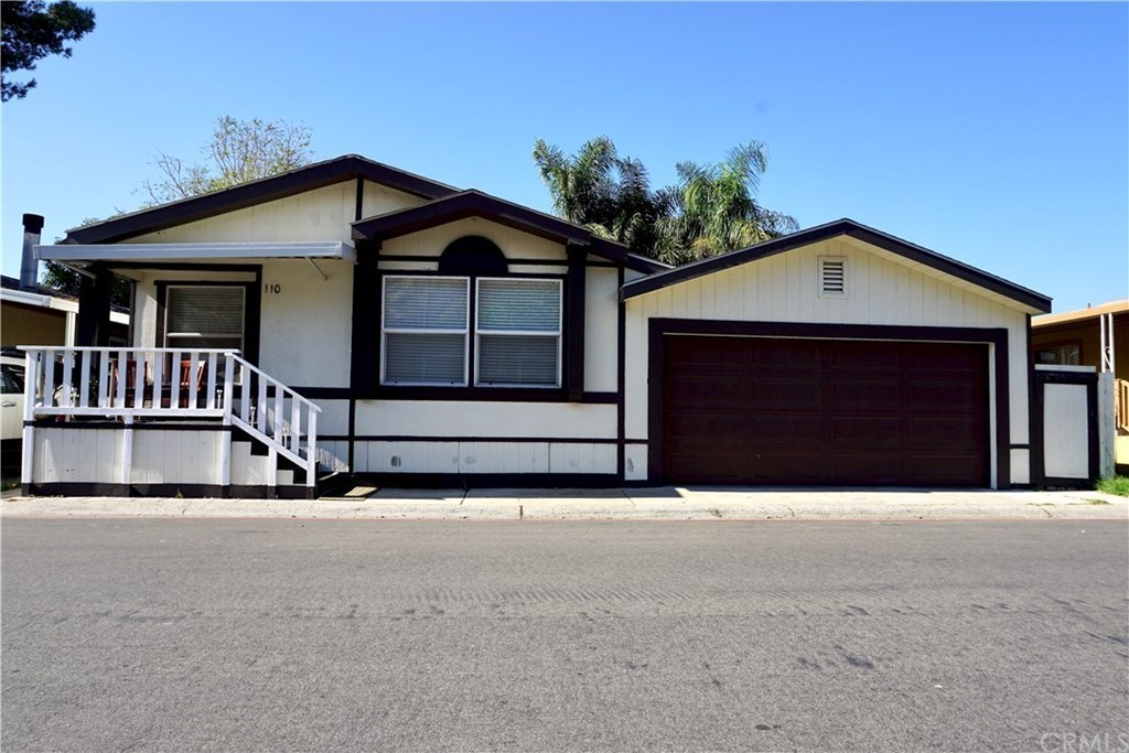 New Apartments Green River Corona Ca with Modern Garage