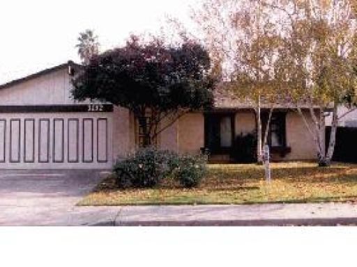 3152 Village Woods Dr
