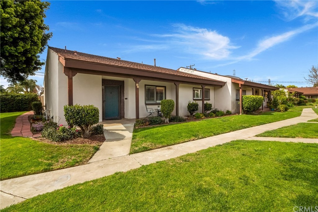 2011 W Katella Ave #52, Anaheim, CA 92804 | MLS# OC19050713 | Redfin