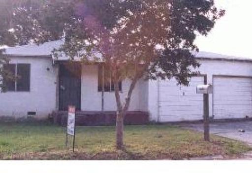 930 Childs Ave