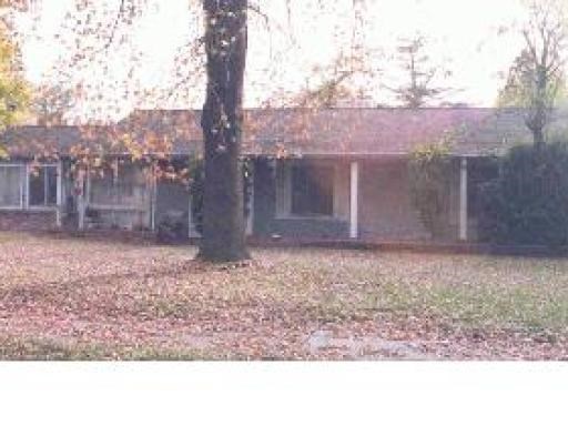 1094 Kadota Ave