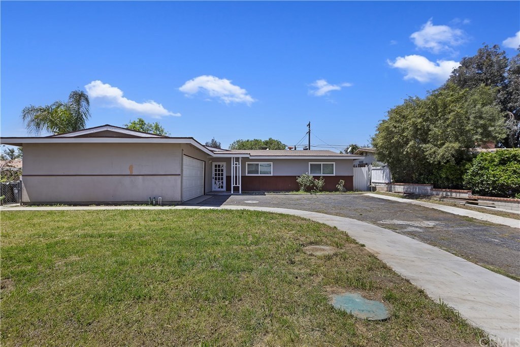11449 Weber Ave, Moreno Valley, CA 92555 | MLS# IV20078763 ...