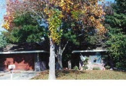 1413 Cameron Ln