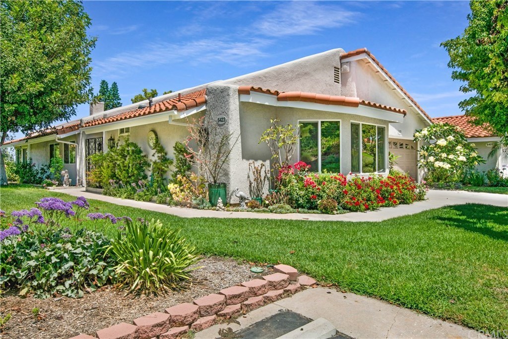 5423 CALLE CARMENITA, Laguna Woods, CA 92637 MLS OC20150773 Redfin