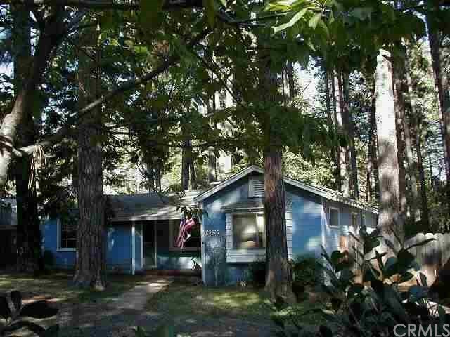 6220 Fern Ln