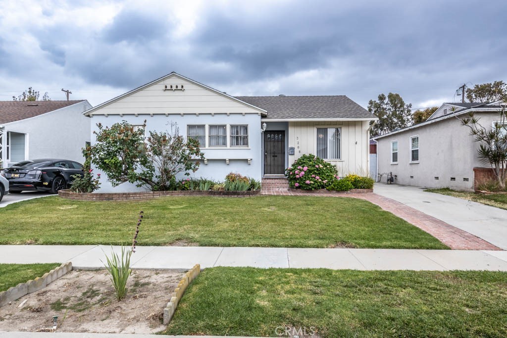 3208 Silva St, Lakewood, CA 90712 | MLS# PW23097789 | Redfin