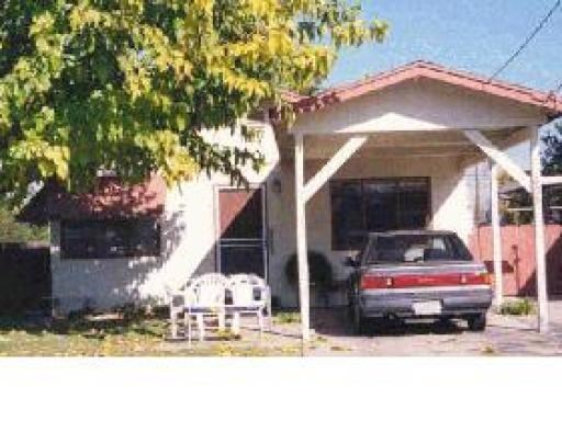 605 Barney St