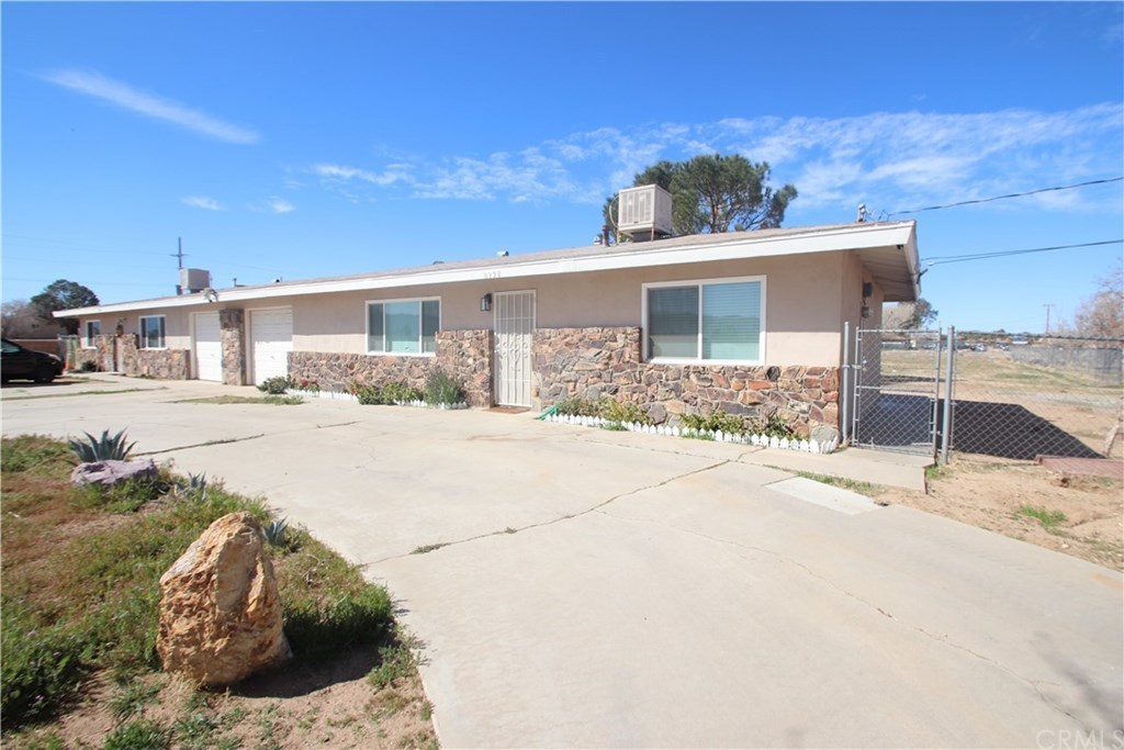 8978 E Ave, Hesperia, CA 92345 | MLS# CV21045824 | Redfin
