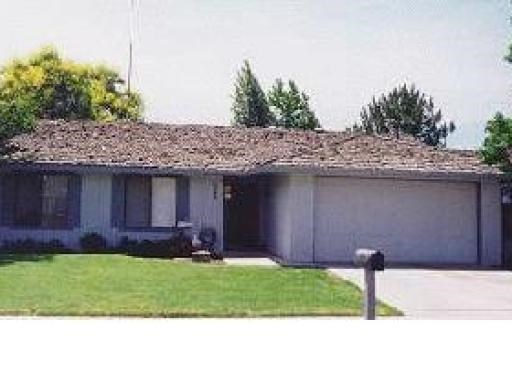 3323 Vernal Ave