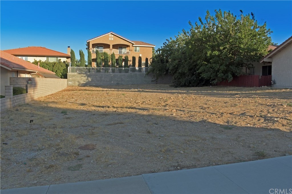 12877 Spring Valley Lake Pkwy, Victorville, CA 92395 MLS CV19231835